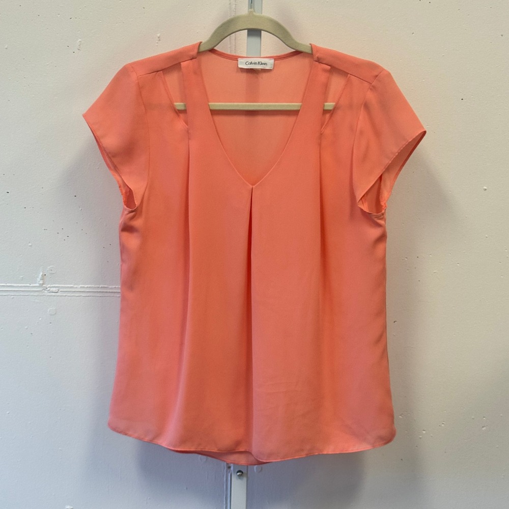 Calvin Klein Coral Pink V-Neck Pleated Cutout Shoulder Chiffon Blouse Top